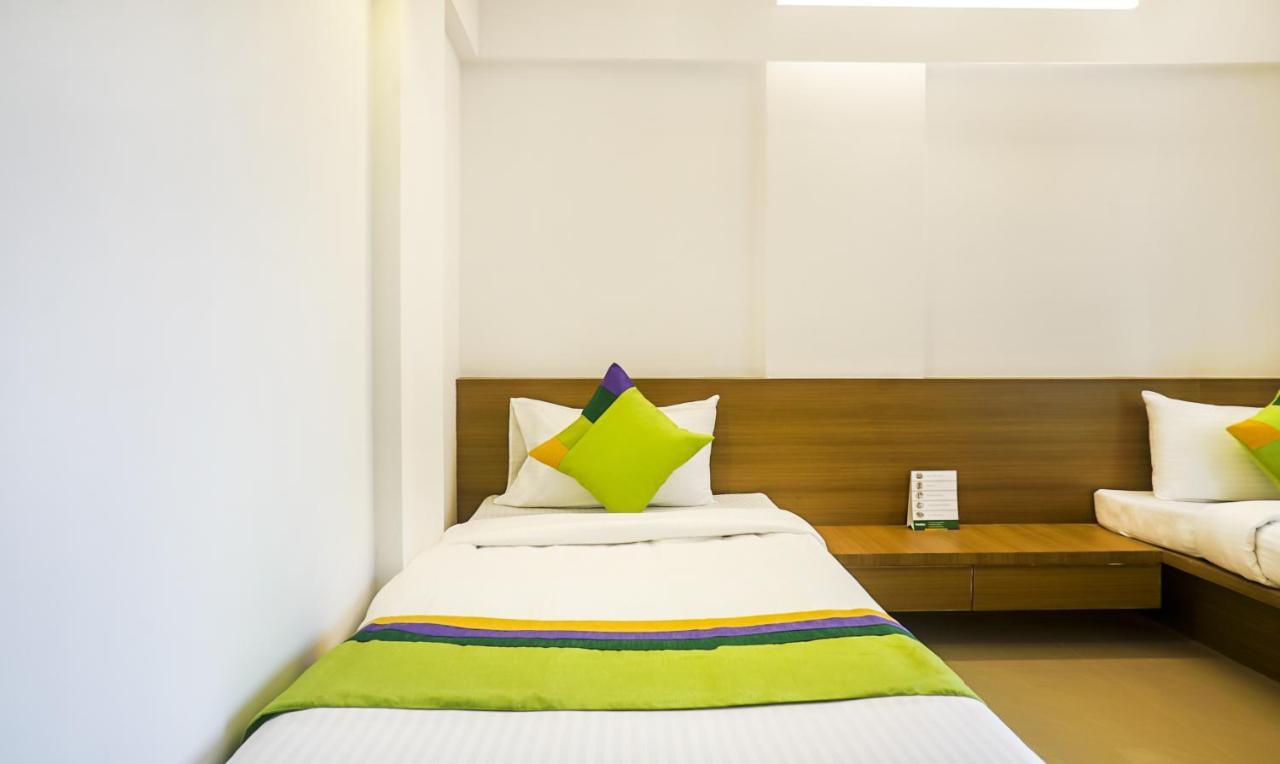 Treebo Luxe Suite, Shivaji Nagar Pune Exterior photo